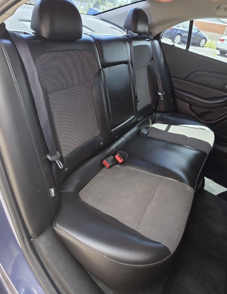Chevrolet Malibu  2015