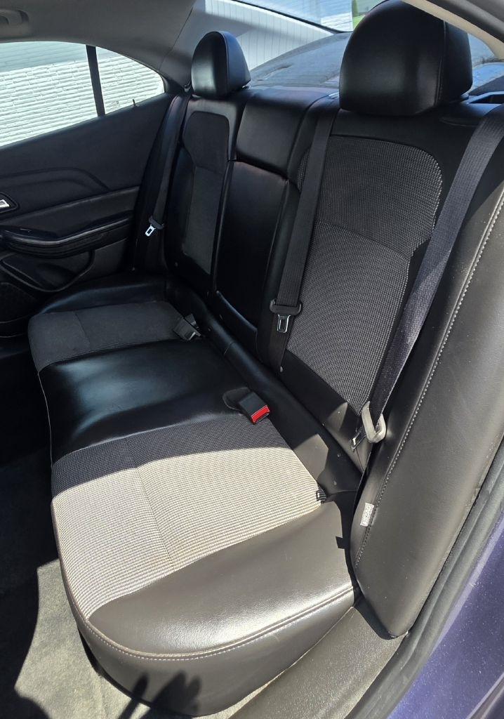 Chevrolet Malibu  2015