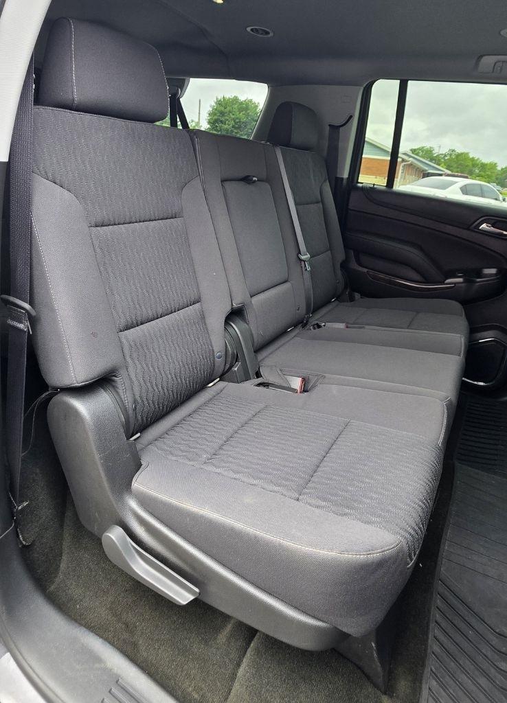 Chevrolet Suburban  2018