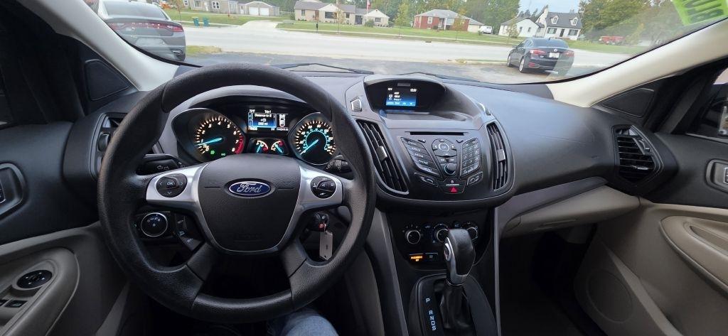 Ford Escape  2016