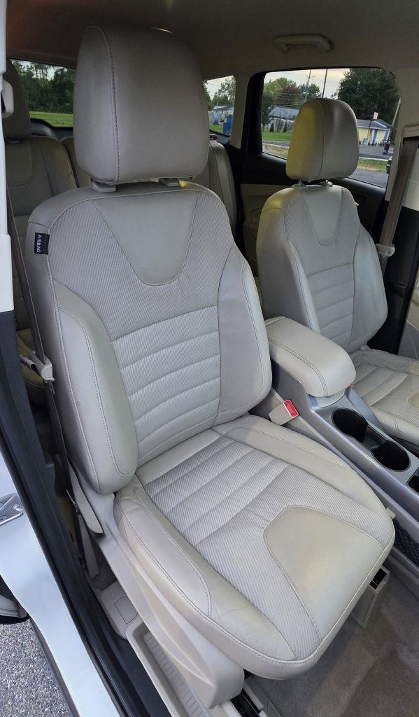 Ford Escape  2016