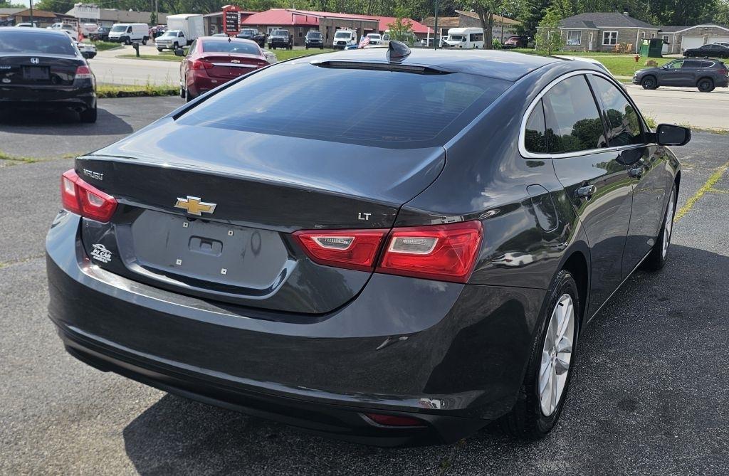 Chevrolet Malibu  2018