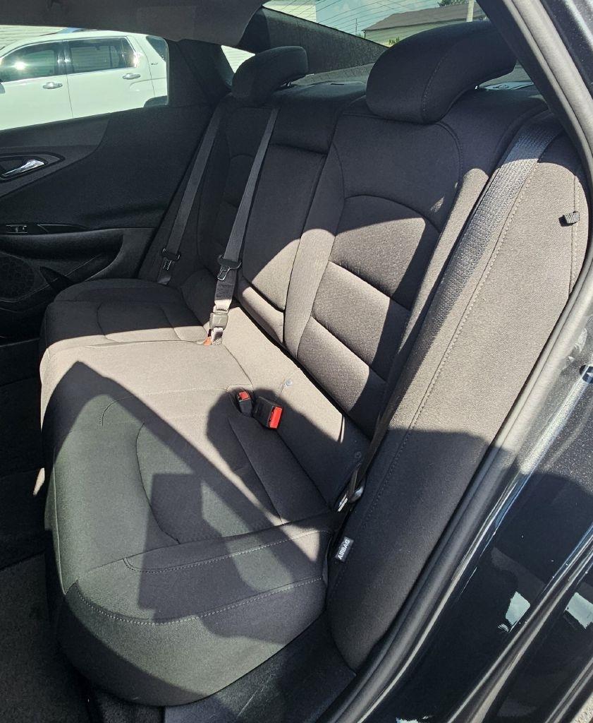 Chevrolet Malibu  2018