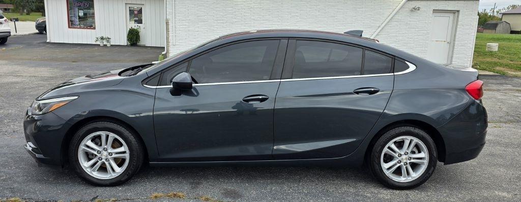 Chevrolet Cruze  2017