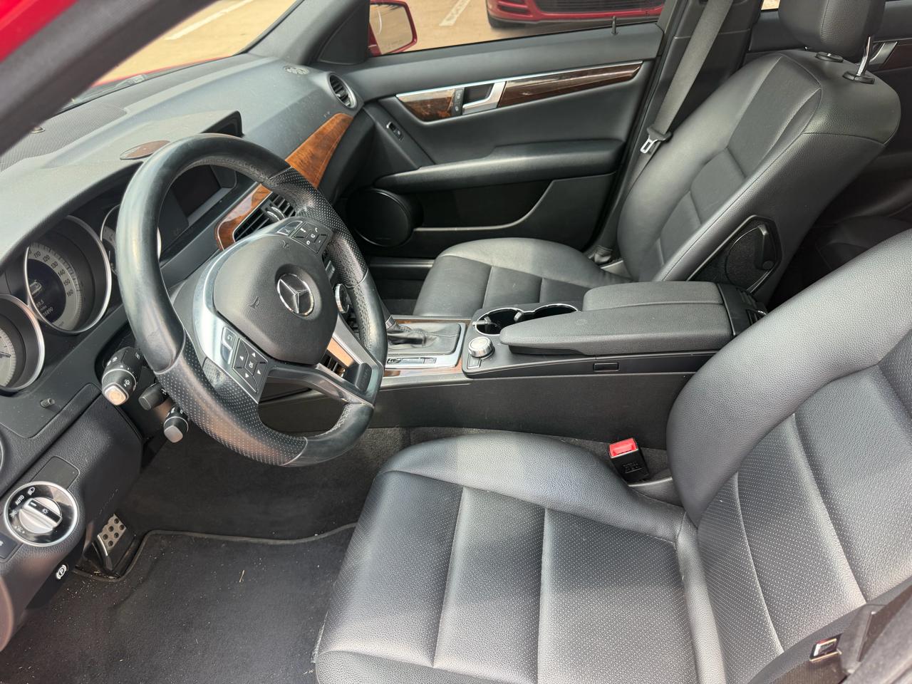 Mercedes-Benz C-Class 4dr Sdn C 300 Sport 4MATIC 2014