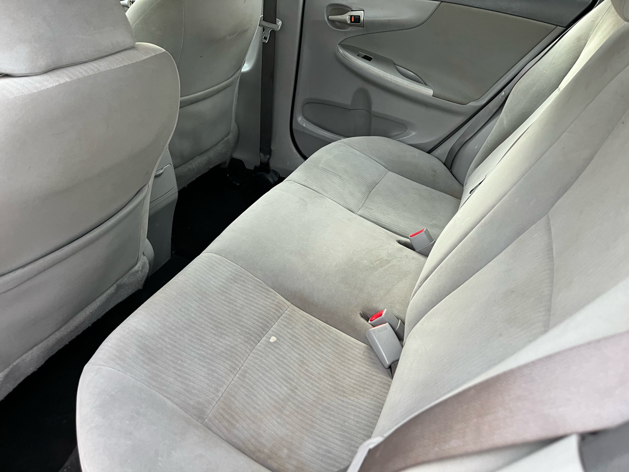 Toyota Corolla 4dr Sdn Auto (Natl) 2010