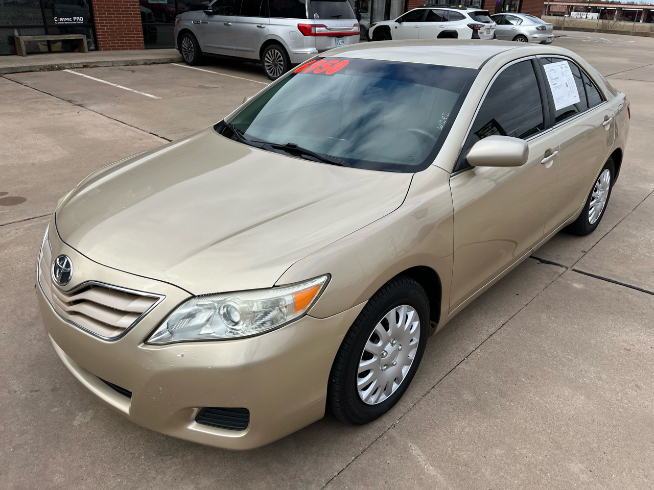 Toyota Camry 4dr Sdn V6 Auto XLE (Natl) 2010