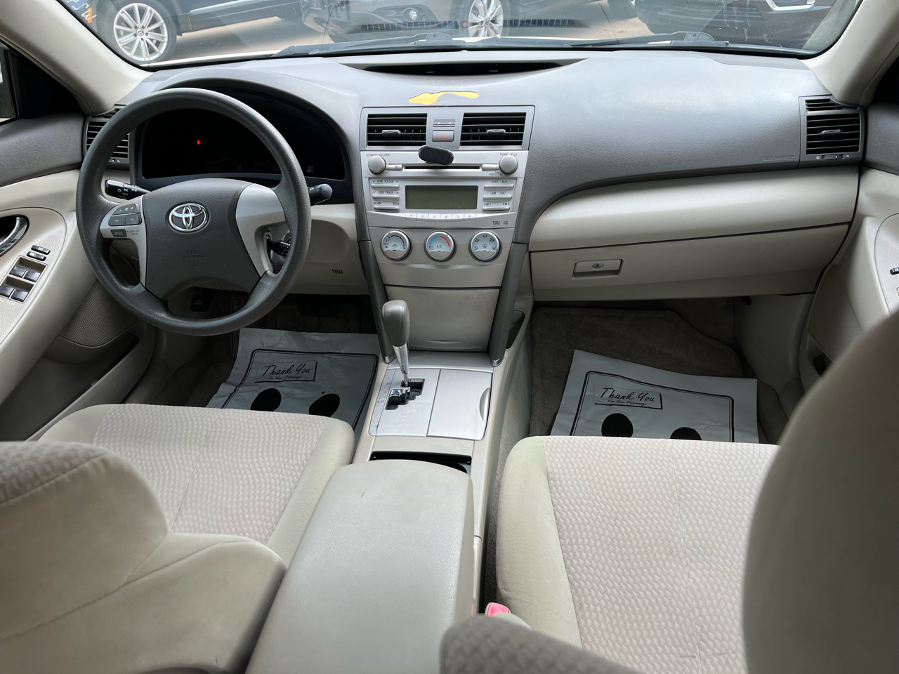 Toyota Camry 4dr Sdn V6 Auto XLE (Natl) 2010