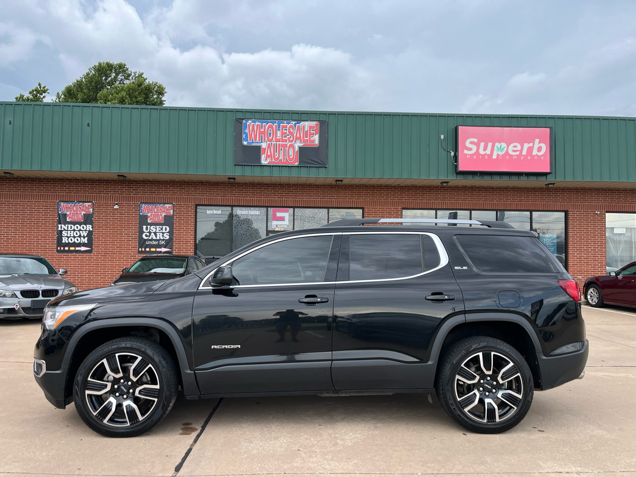GMC Acadia FWD 4dr SLE w/SLE-2 2019