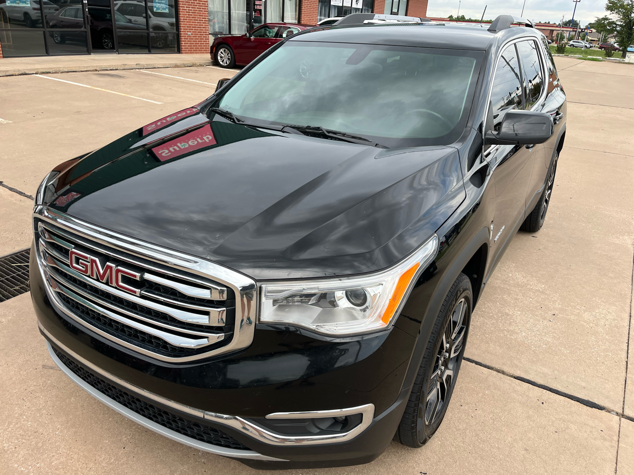 GMC Acadia FWD 4dr SLE w/SLE-2 2019