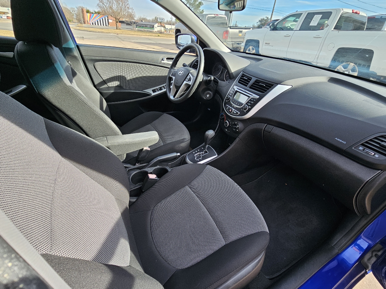 Hyundai Accent 5dr HB Auto GS 2012