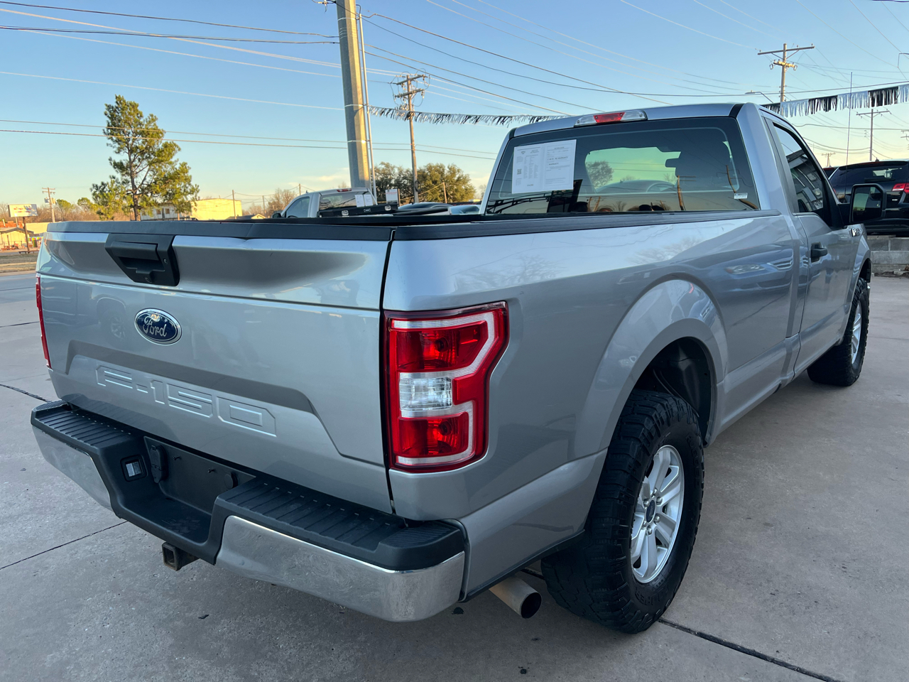Ford F-150 XLT 2WD Reg Cab 8' Box 2020