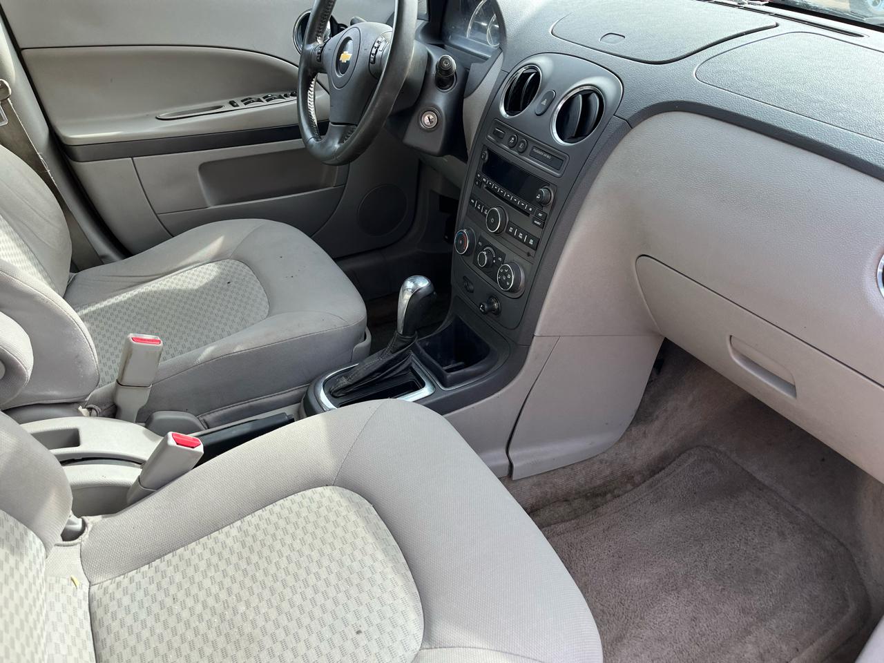 Chevrolet HHR FWD 4dr LT w/2LT 2011