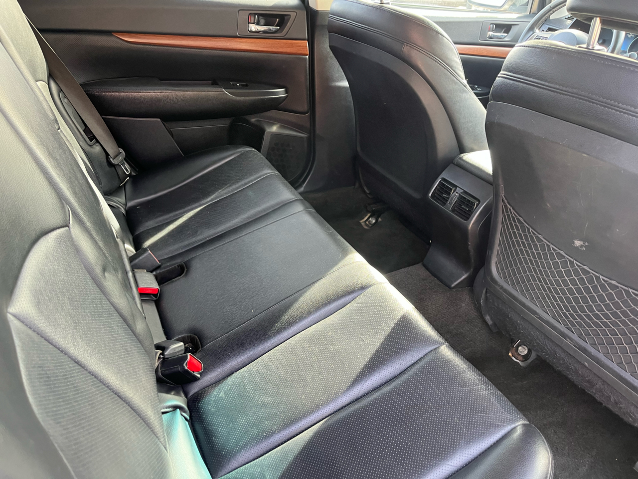 Subaru Outback 4dr Wgn H4 Auto 2.5i Limited 2013