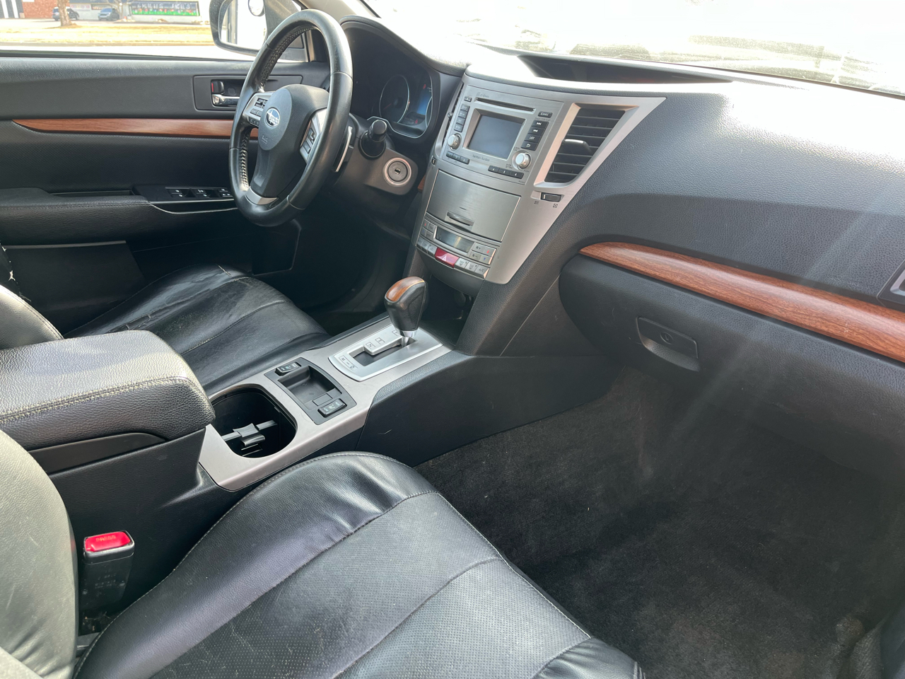 Subaru Outback 4dr Wgn H4 Auto 2.5i Limited 2013