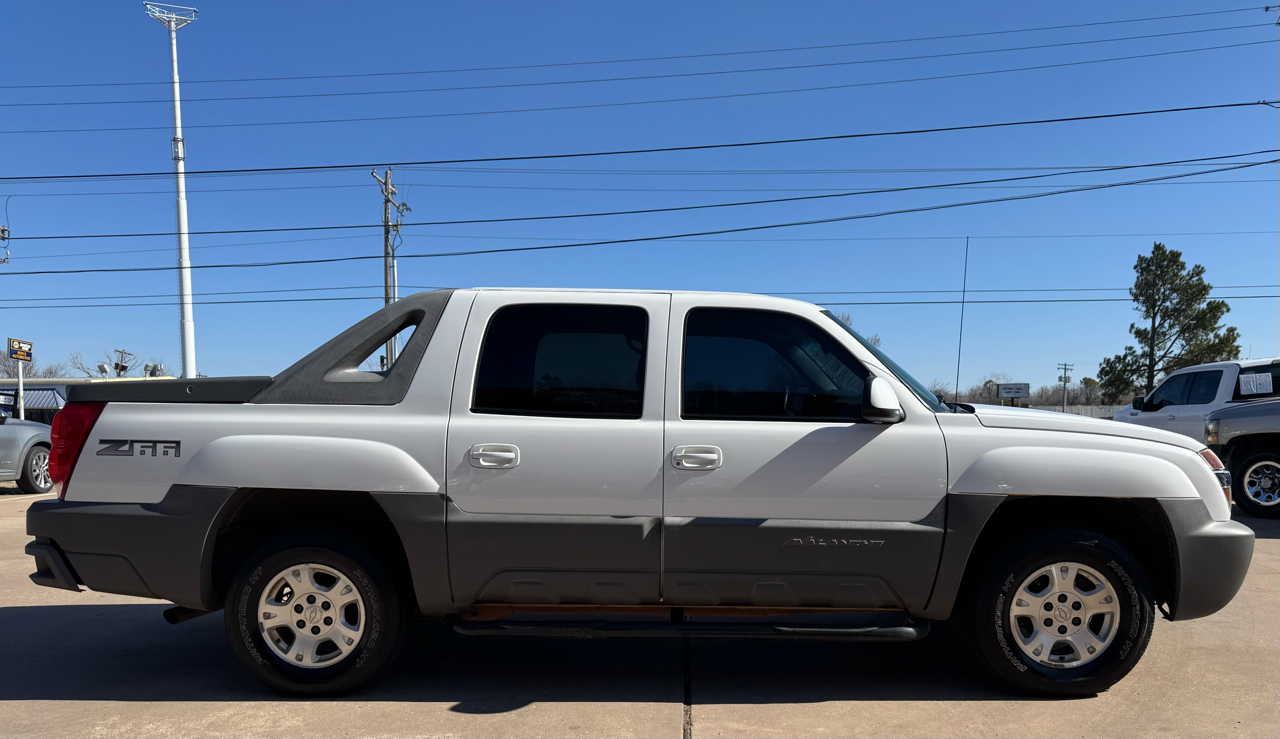 Chevrolet Avalanche 1500 2WD 2002