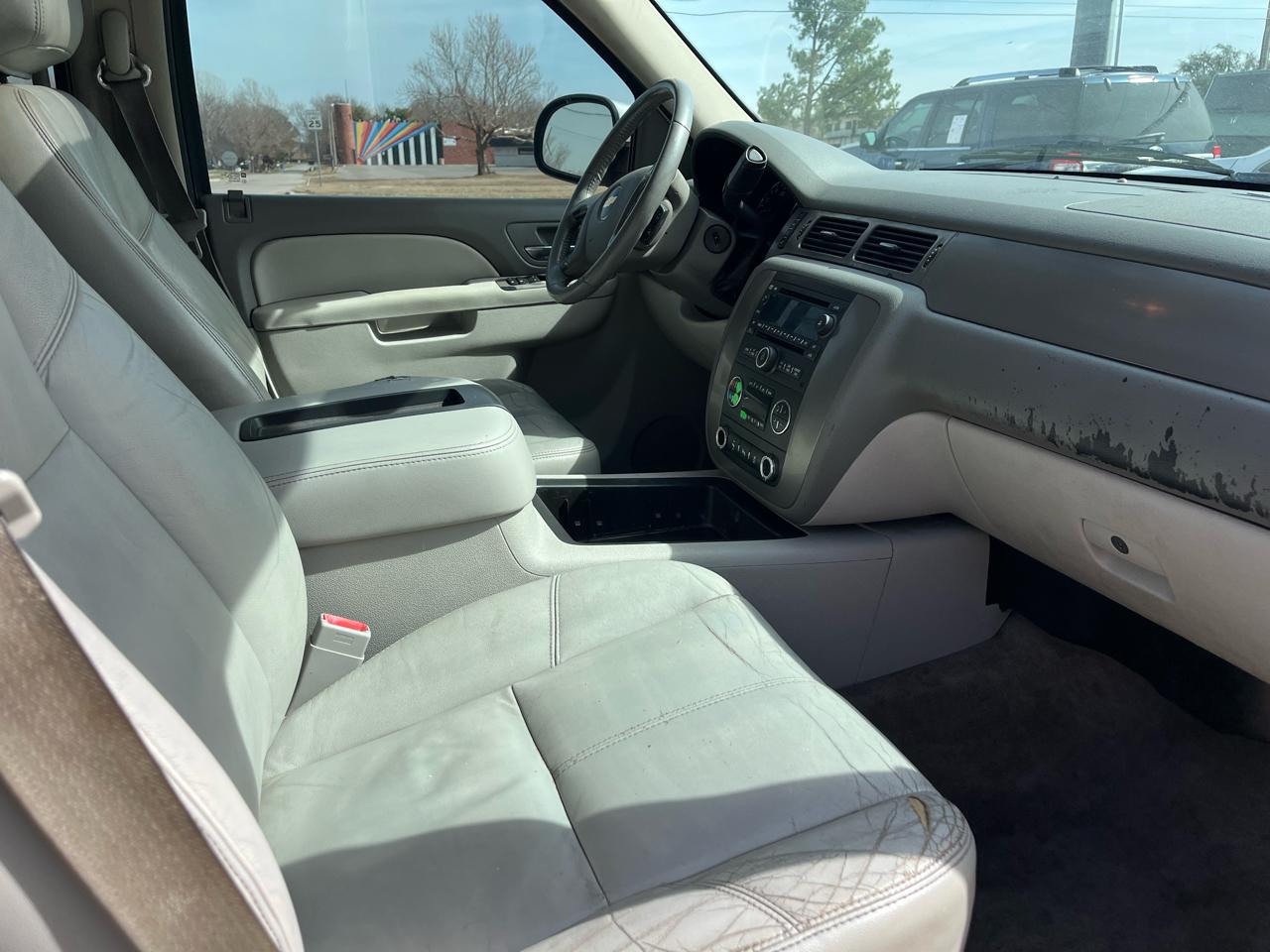 Chevrolet Tahoe LT 4WD 2012