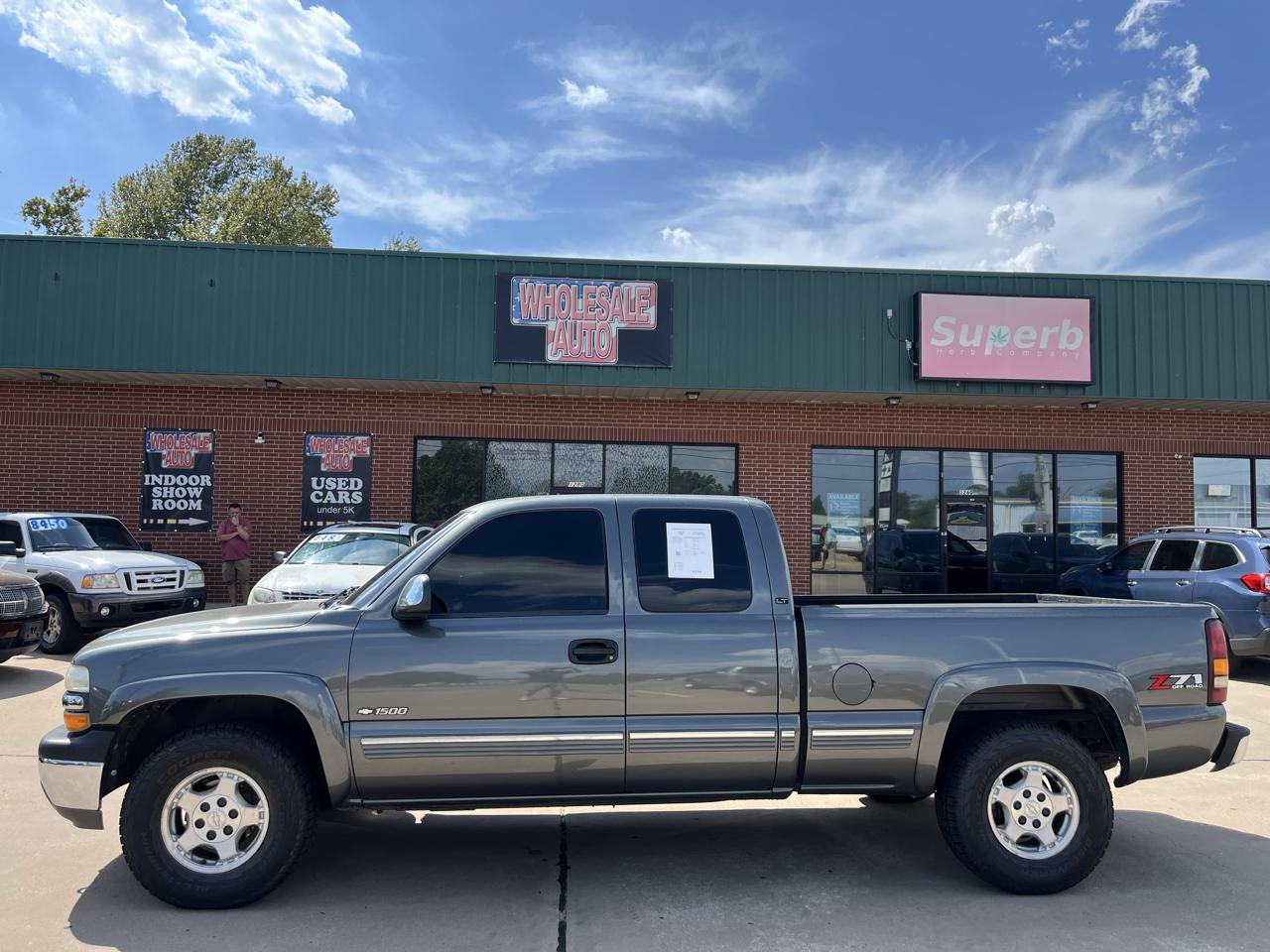 Chevrolet Silverado 1500 LT Ext. Cab 3-Door Short Bed 4WD 2000
