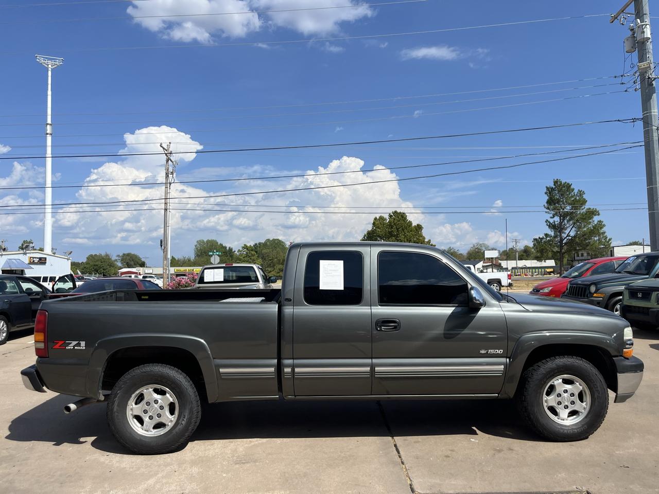 Chevrolet Silverado 1500 LT Ext. Cab 3-Door Short Bed 4WD 2000