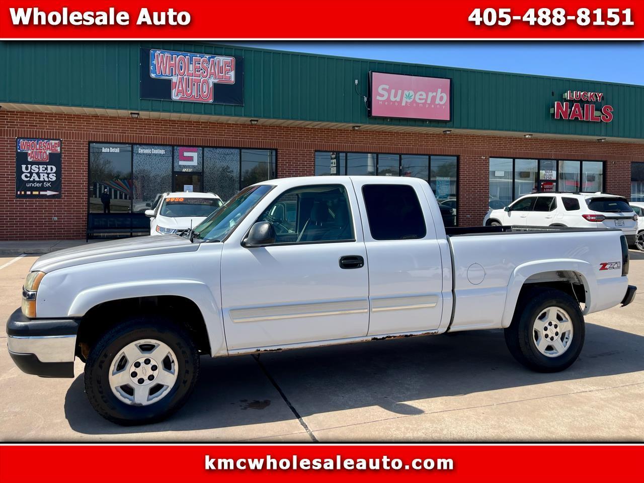 2006 Chevrolet Silverado 1500 LS Extended Cab 4WD