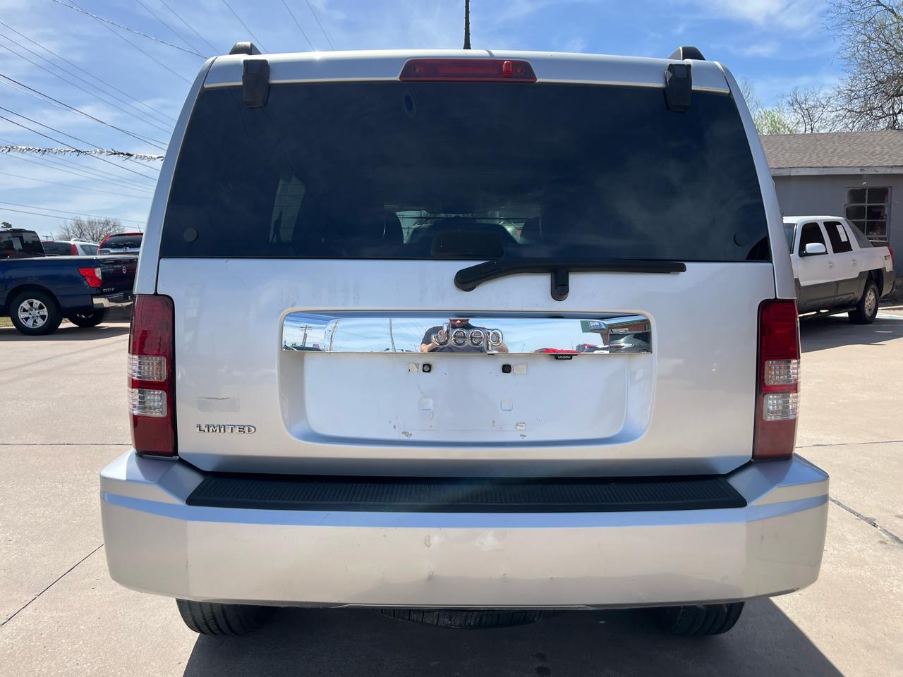 Jeep Liberty Limited 2WD 2012