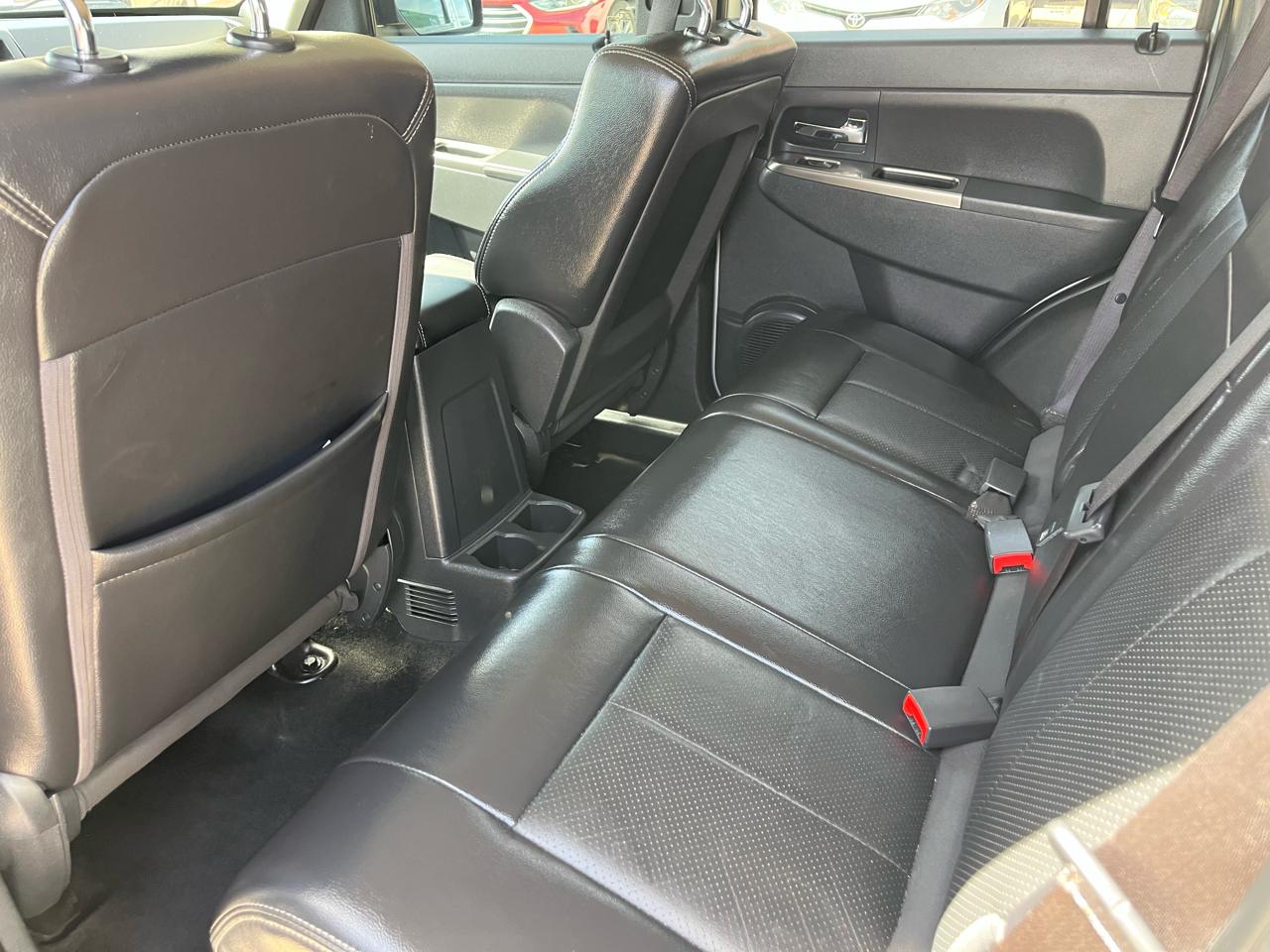 Jeep Liberty Limited 2WD 2012