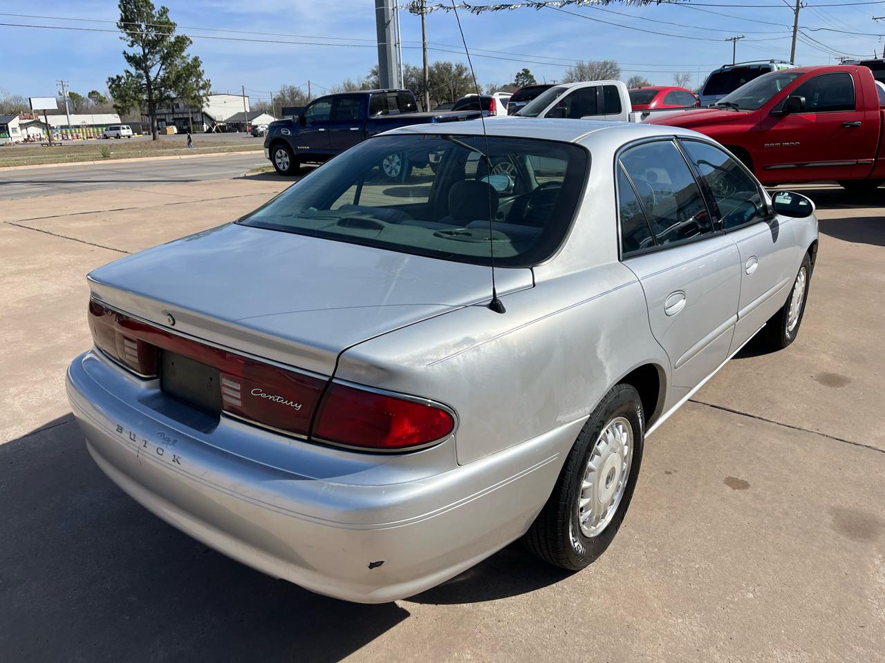 Buick Century Sedan 2005