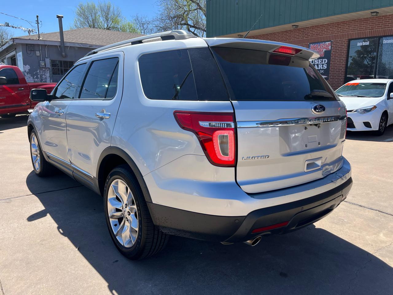 Ford Explorer Limited FWD 2013