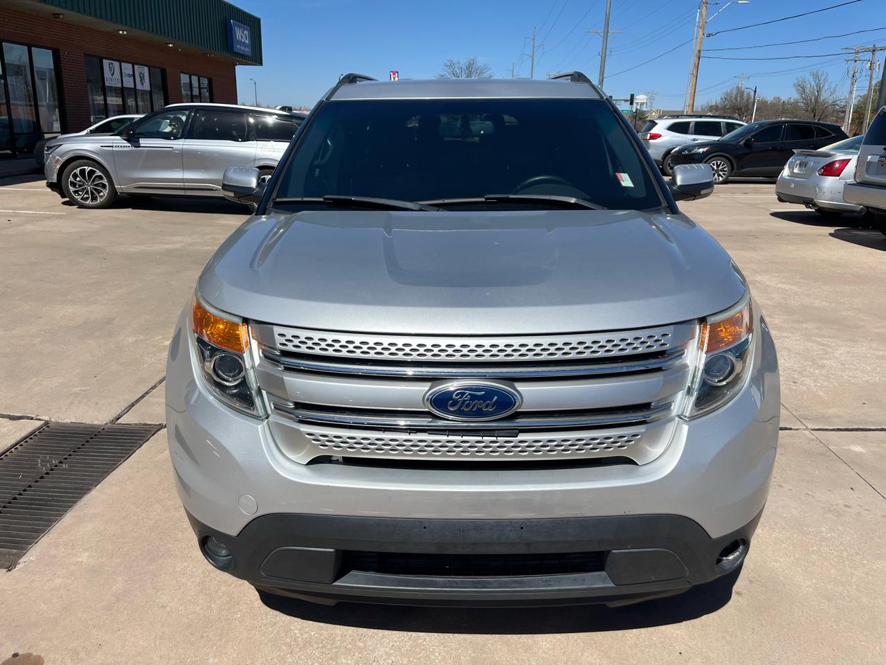 Ford Explorer Limited FWD 2013