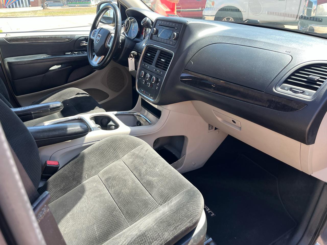 Dodge Grand Caravan SXT 2016