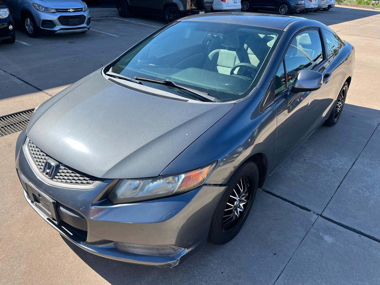 Honda Civic LX Coupe 5-Speed AT 2012