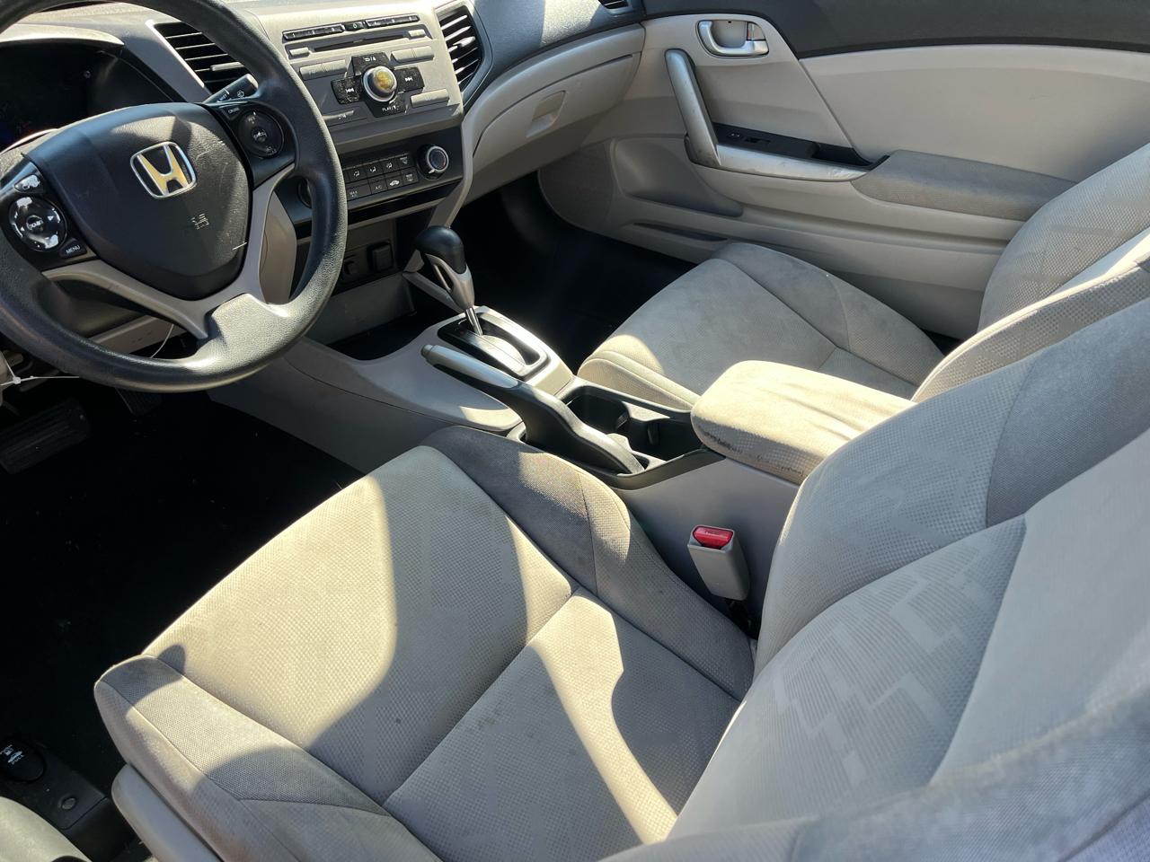 Honda Civic LX Coupe 5-Speed AT 2012