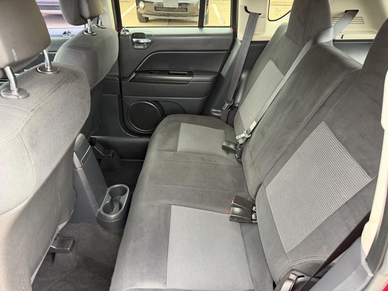 Jeep Compass Latitude FWD 2012