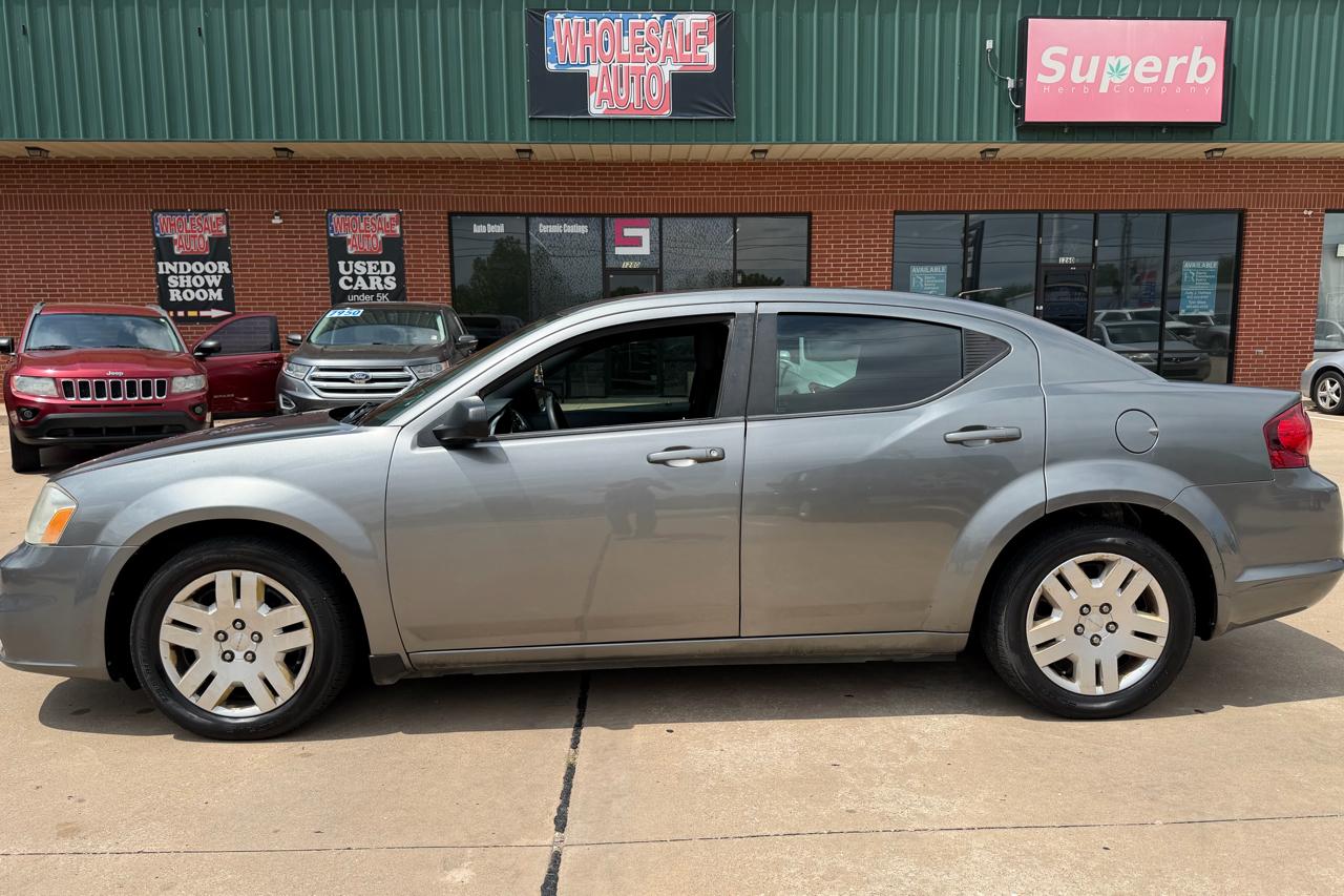 Dodge Avenger Base 2013