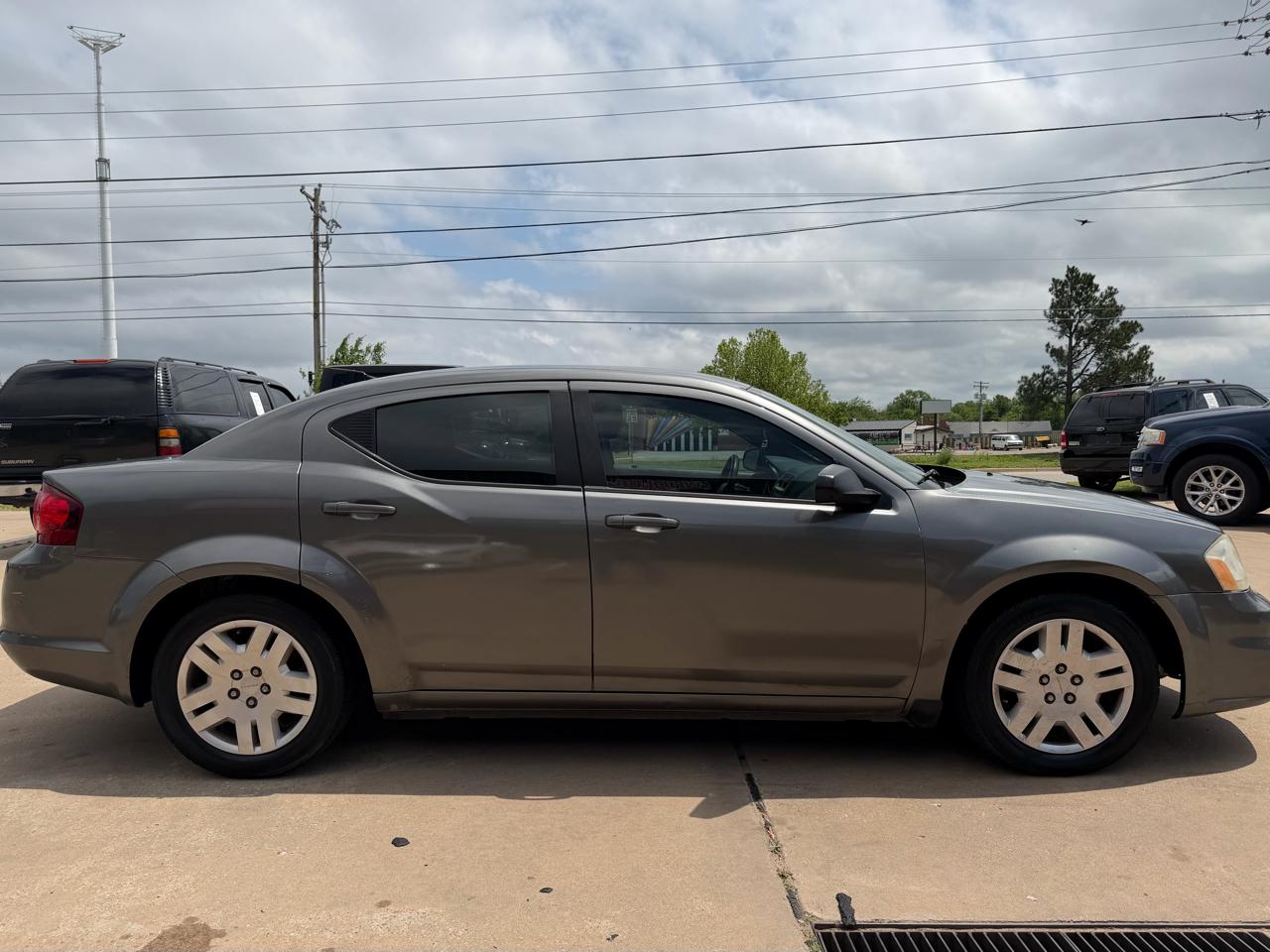 Dodge Avenger Base 2013