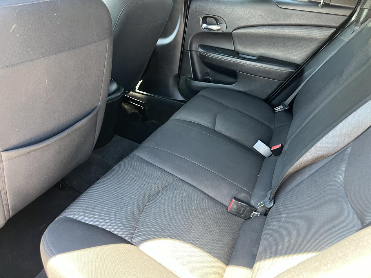 Dodge Avenger Base 2013