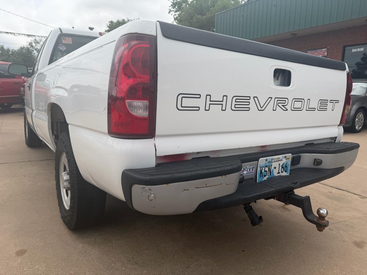 Chevrolet Silverado 1500 2WD Reg Cab 126" Work Truck 2003