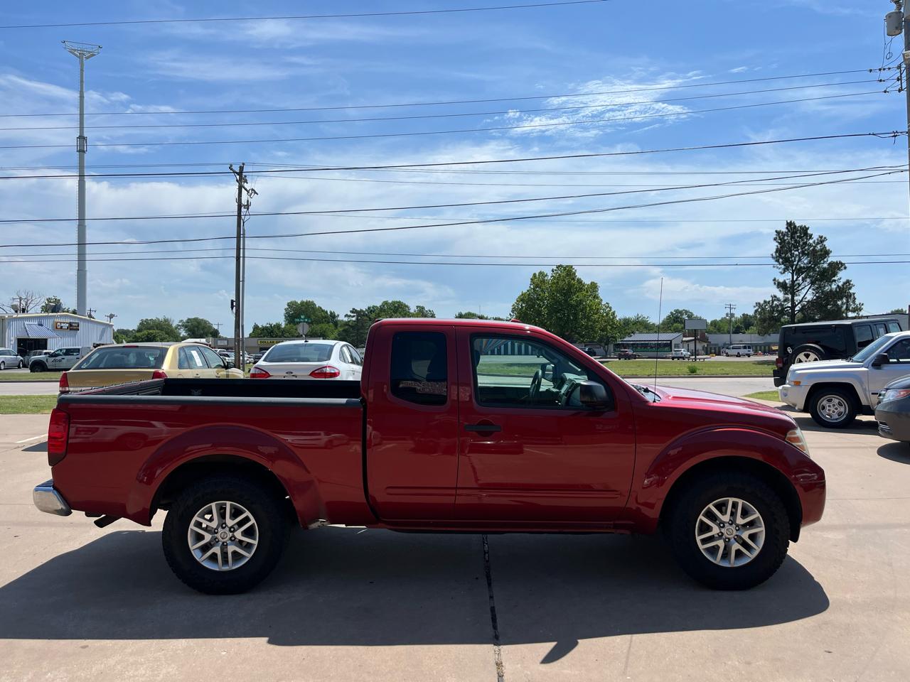 Nissan Frontier SV King Cab I4 5MT 2WD 2015