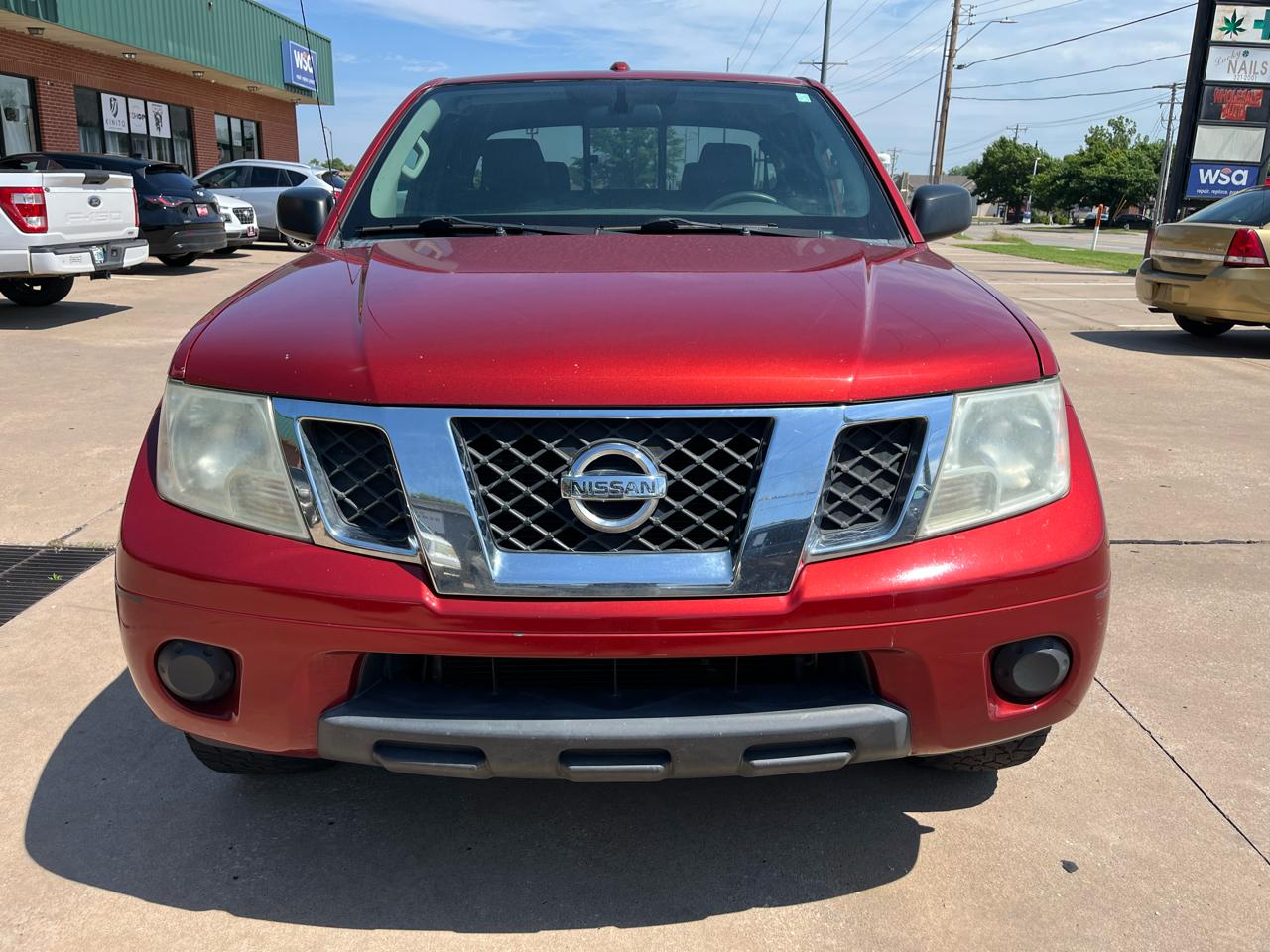 Nissan Frontier SV King Cab I4 5MT 2WD 2015