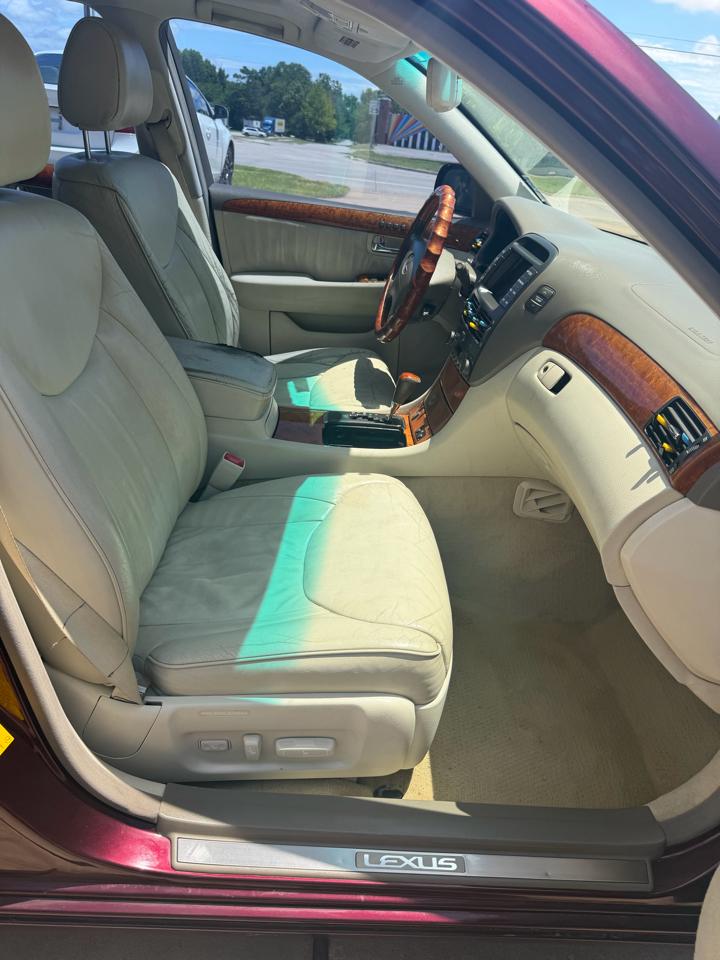 Lexus LS 430 Sedan 2002