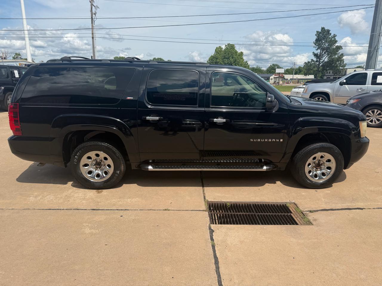 Chevrolet Suburban LT1 1500 2WD 2008