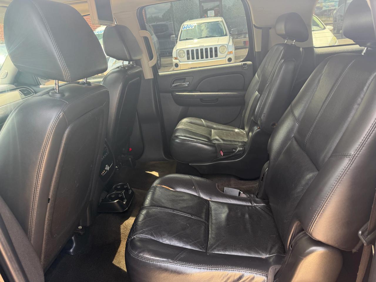 Chevrolet Suburban LT1 1500 2WD 2008