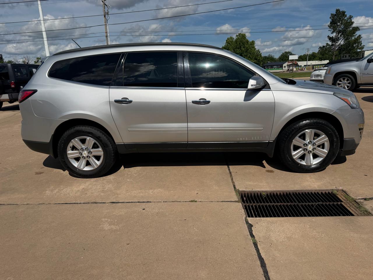 Chevrolet Traverse 2LT FWD 2014