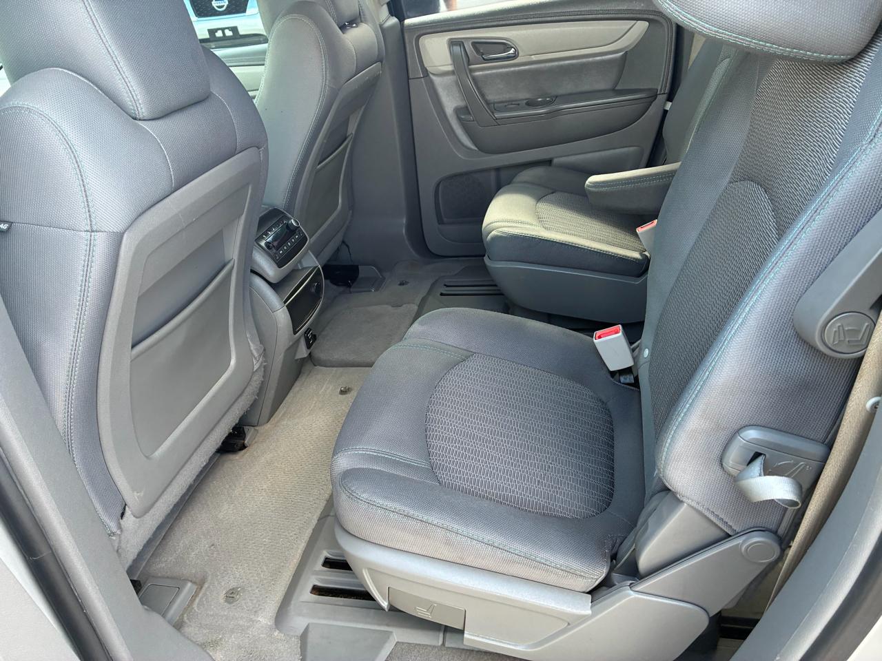 Chevrolet Traverse 2LT FWD 2014