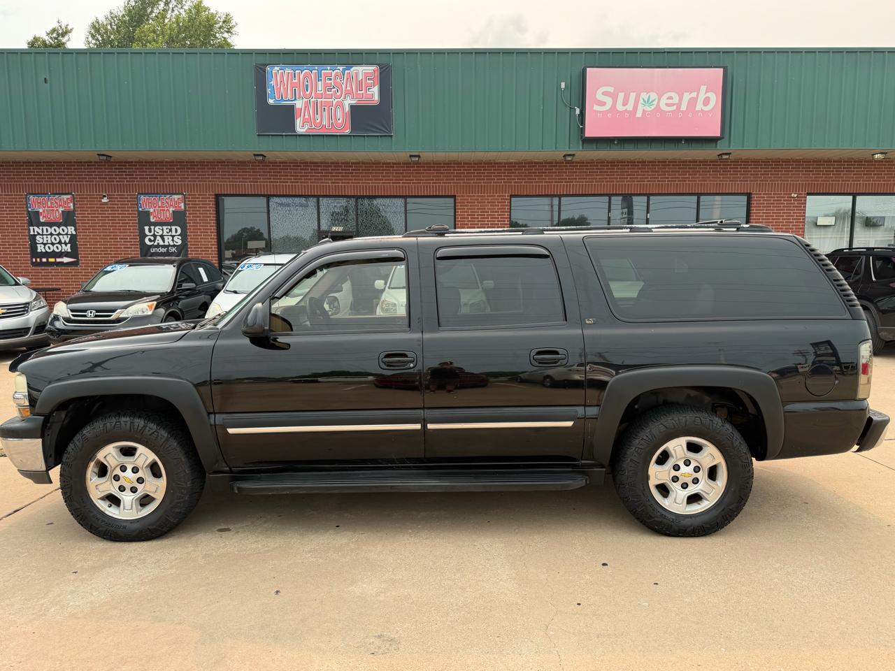 Chevrolet Suburban 1500 4WD 2005