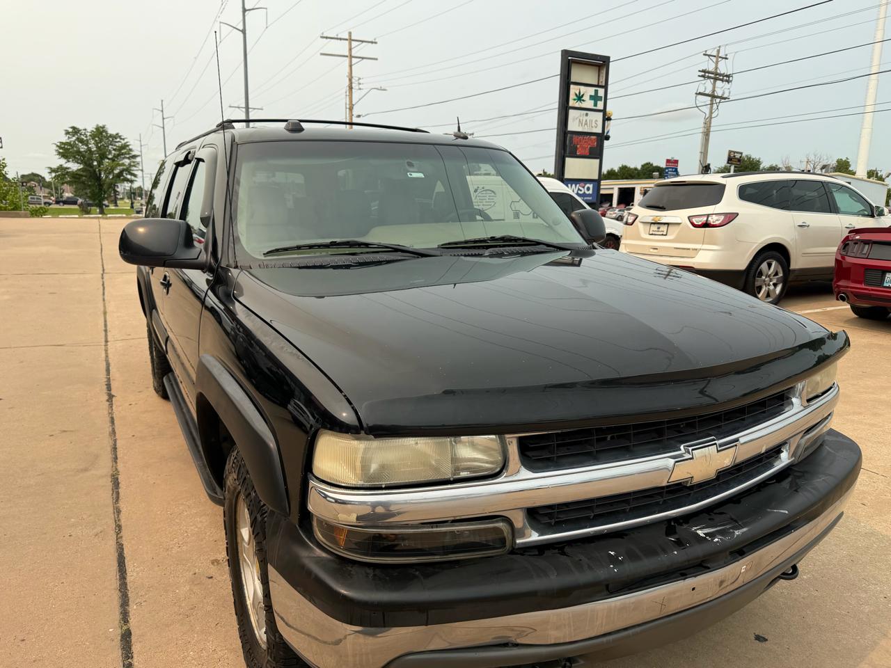 Chevrolet Suburban 1500 4WD 2005