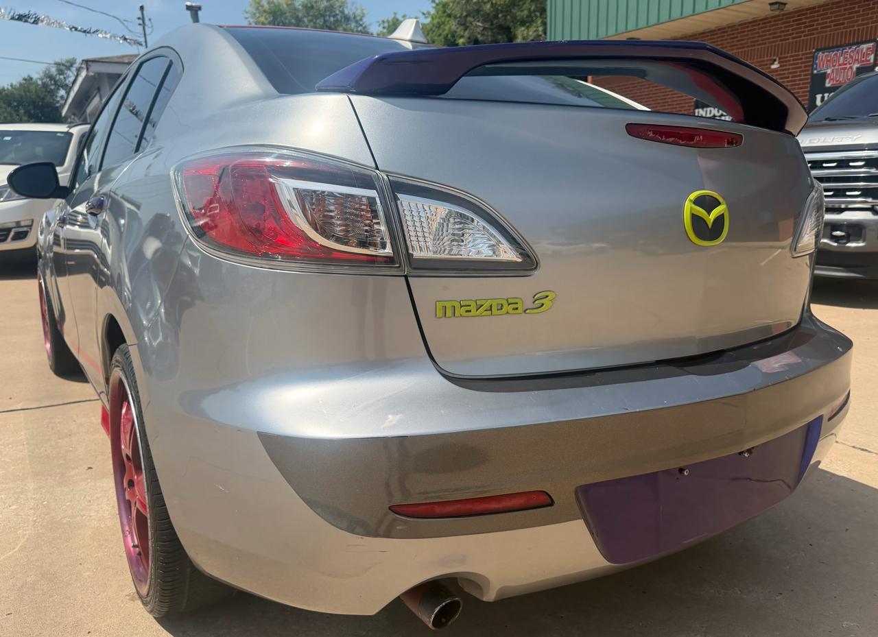 Mazda MAZDA3 i SV AT 4-Door 2013