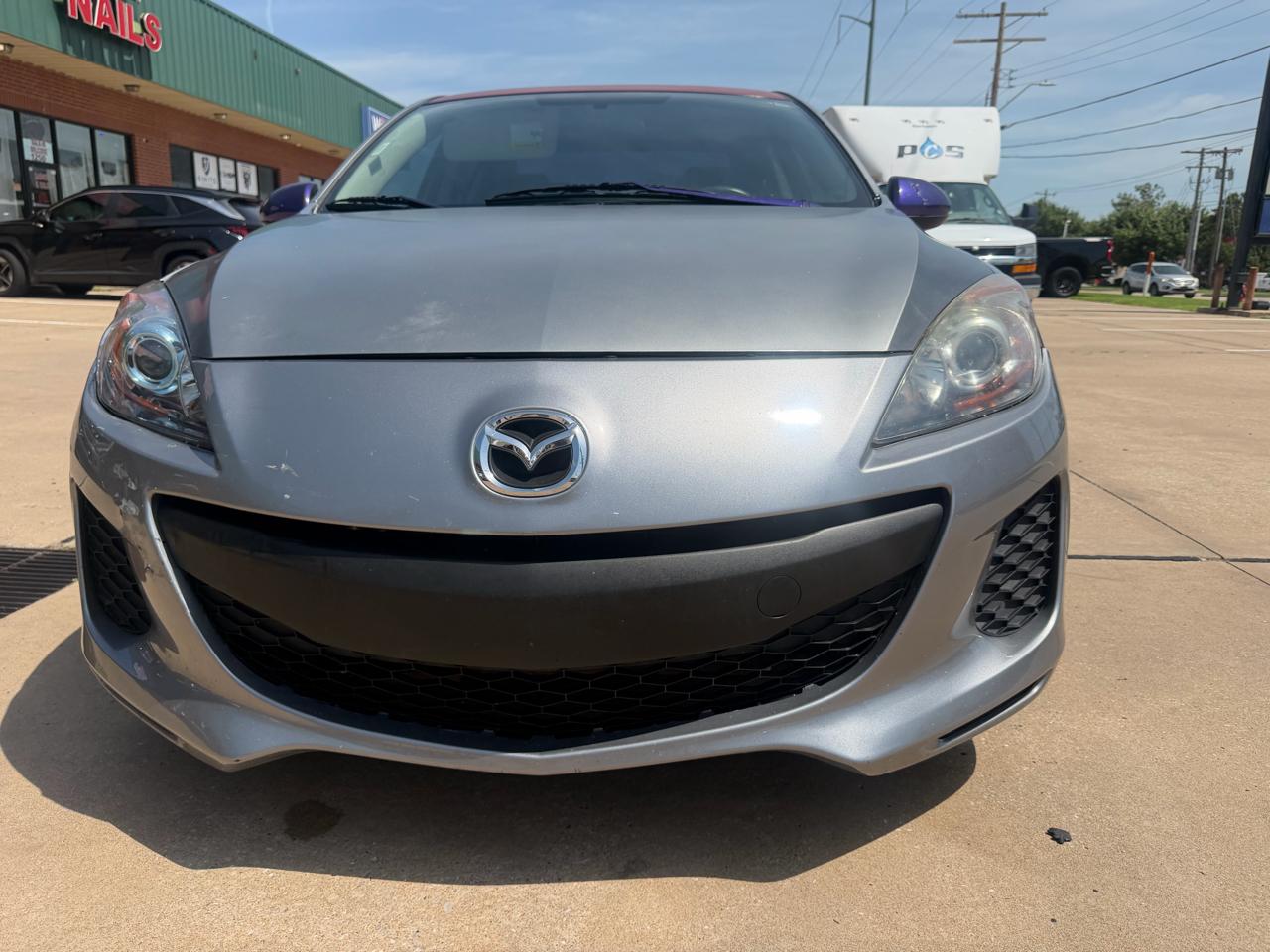 Mazda MAZDA3 i SV AT 4-Door 2013