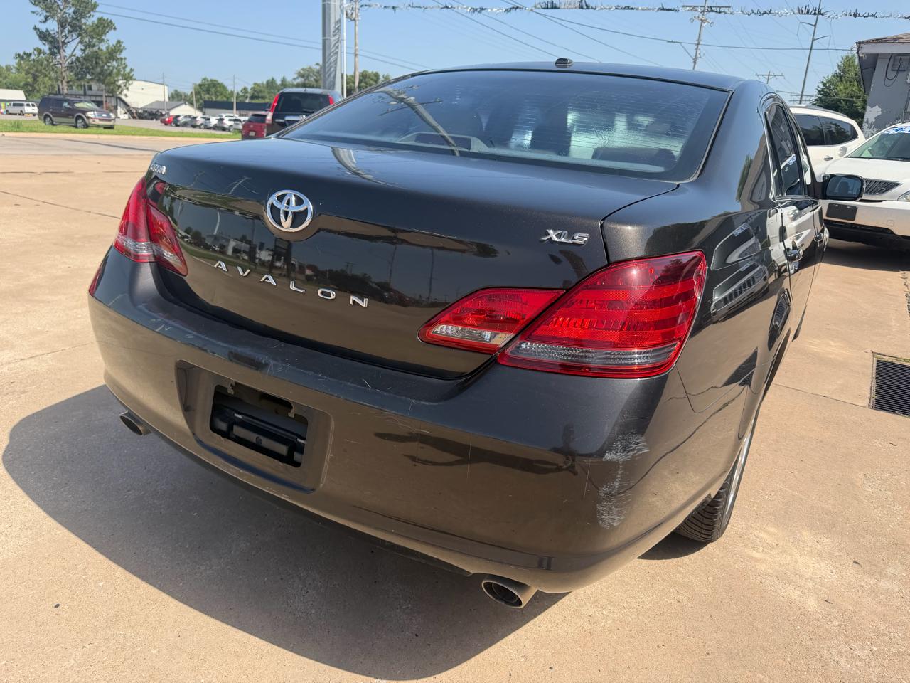 Toyota Avalon Limited 2009