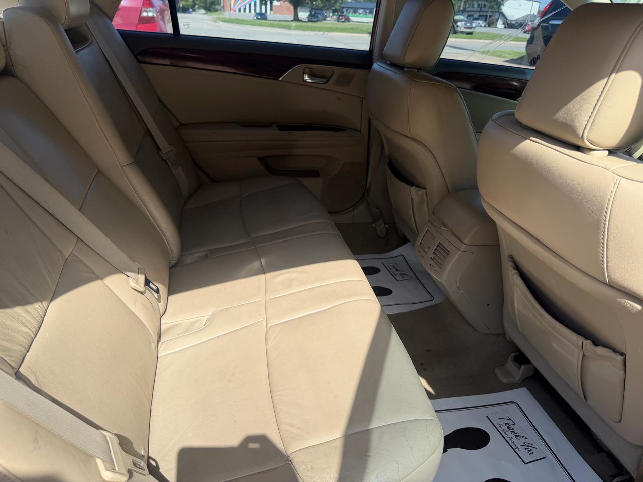 Toyota Avalon Limited 2009